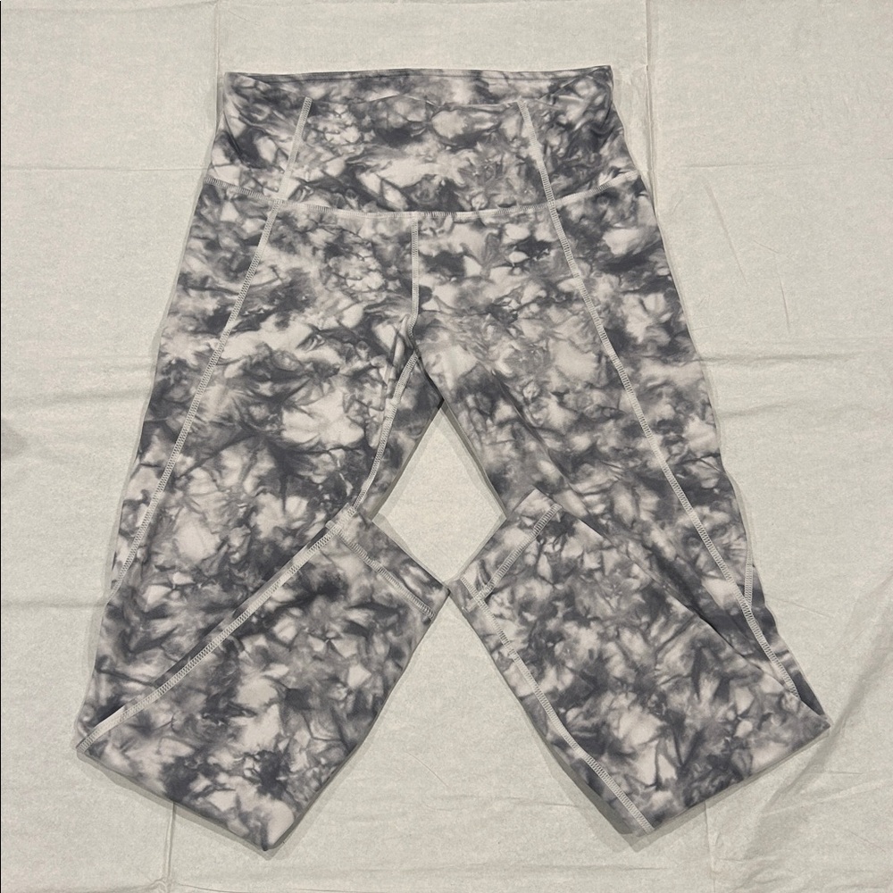 Athleta White and Gray Leggings size Small